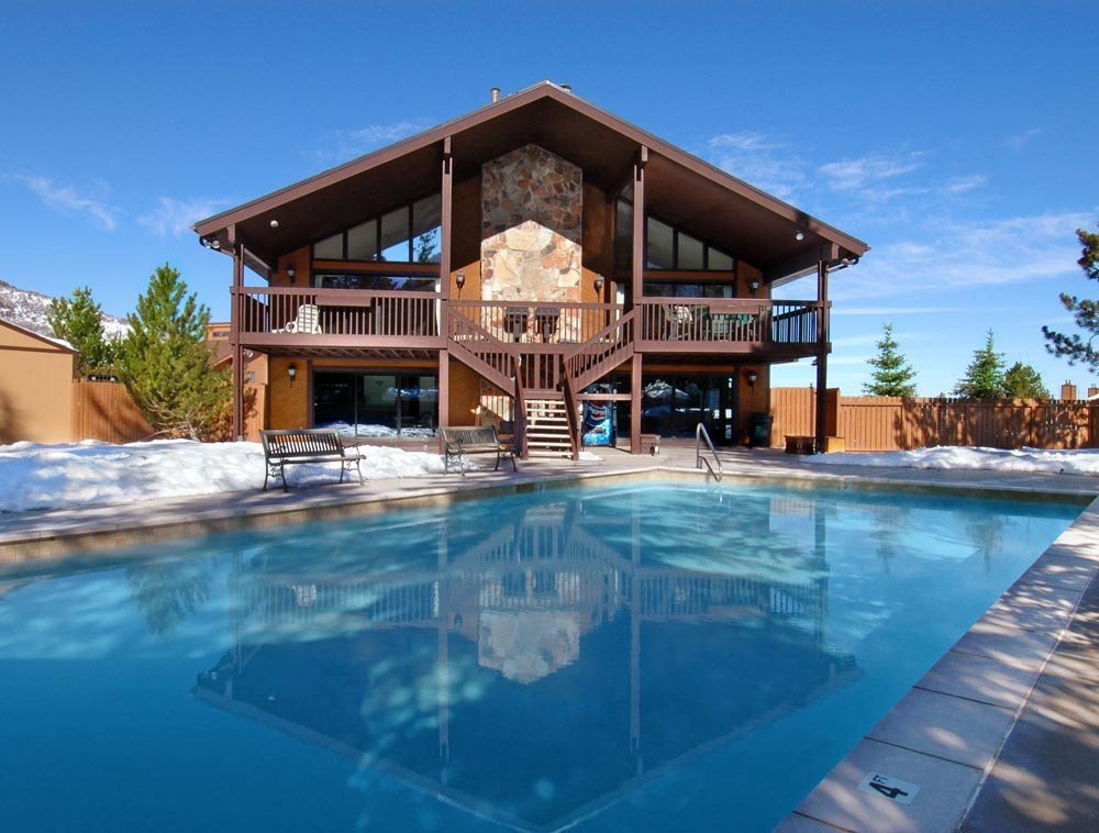 Image of Red Pine Condominiums