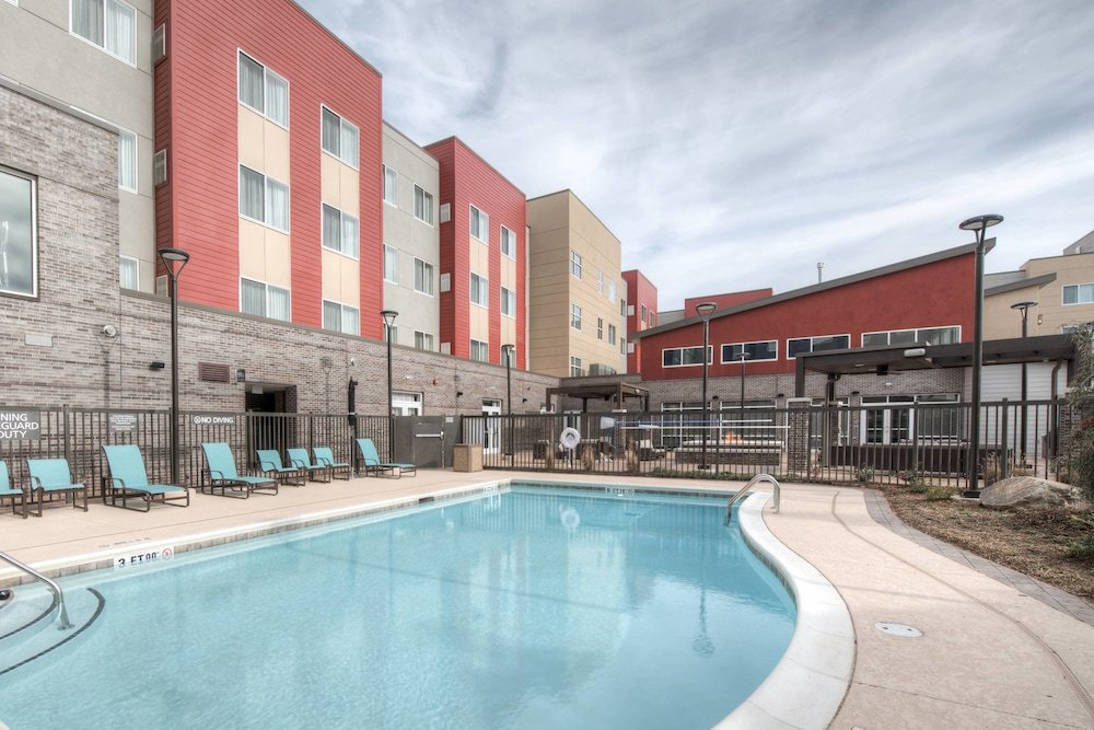 Image of Fairfield Inn and Suites by Marriott Charlotte Airport