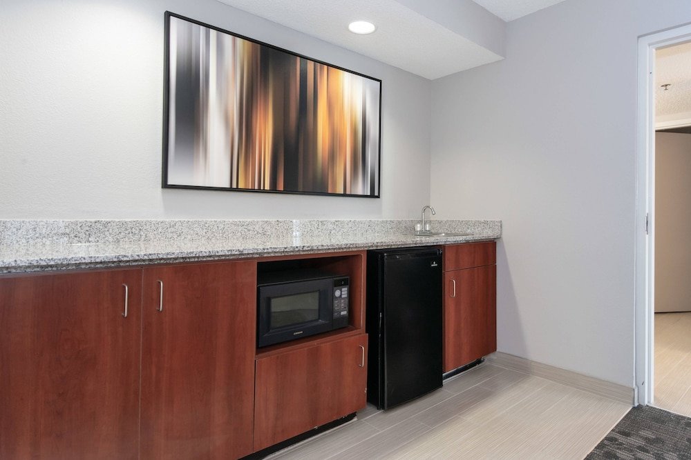 Image of Courtyard by Marriott Charlotte Lake Norman