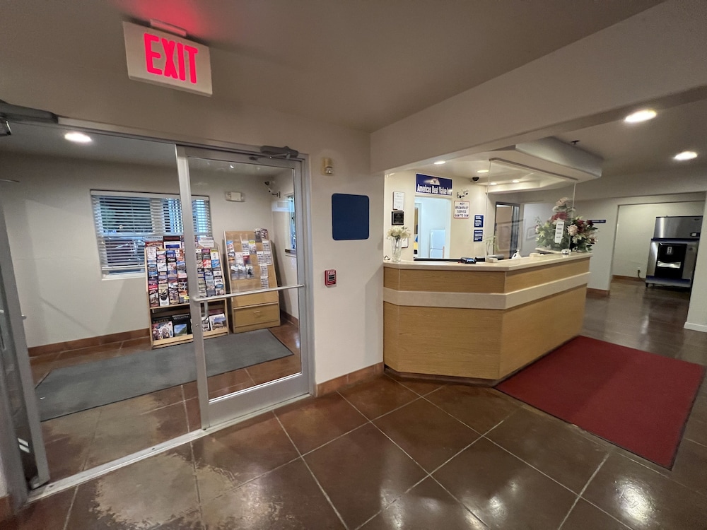 Image of Americas Best Value Inn & Suites Ada